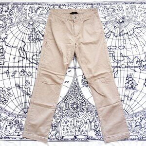 The North Face || Men's Beige 5-Pocket Slim Pants